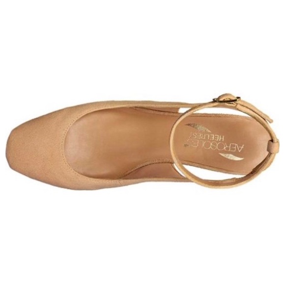 New Aerosoles Nude Block Heels - Picture 2 of 6